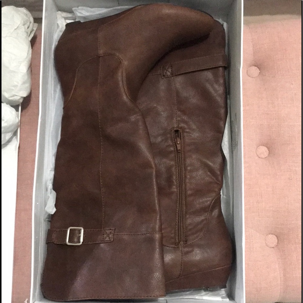 Forever 21 City Chic Wedge Boots